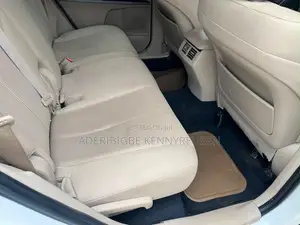 Toyota Venza XLE 2010 White