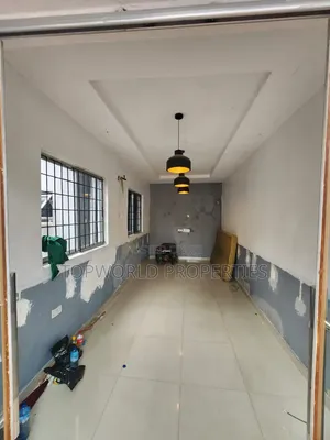 3bdrm Bungalow in Ikeja Gra for rent