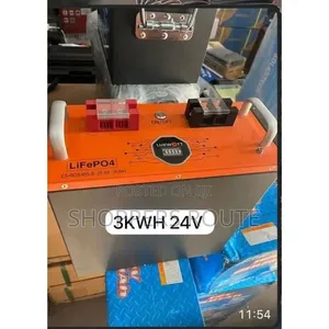 LUXWATT 3kWh 25.6V Lithium-Ion Solar Battery, High 24v Capacity