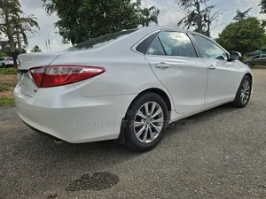 Toyota Camry 2016 White