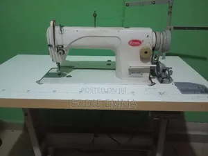 Industrial Sewing Machine