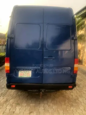 Mercedes-Benz Sprinter 2006 Blue