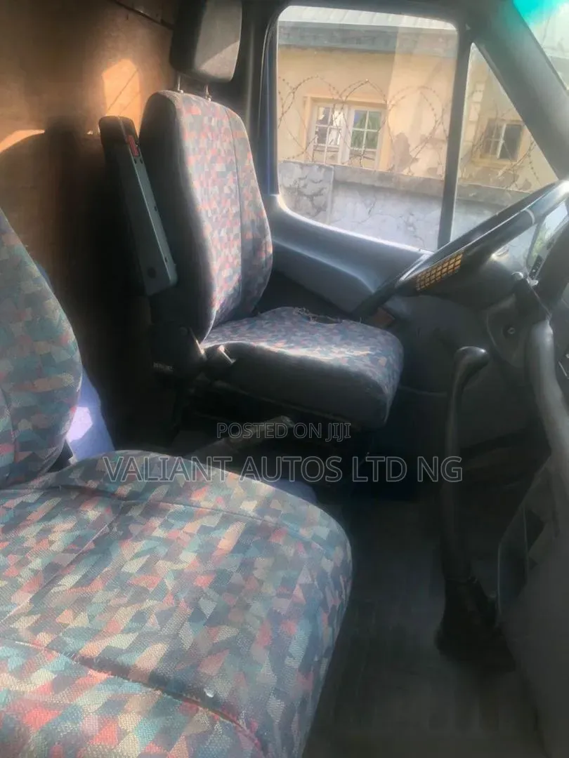 Mercedes-Benz Sprinter 2006 Blue