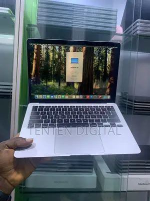 Laptop Apple MacBook Air 2020 M1 16GB Apple M1 SSD 256GB