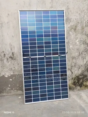 585w Grade a Solar Panel