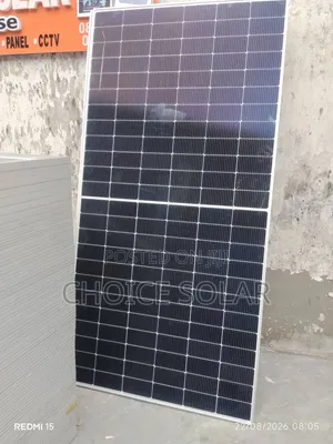 585w Grade a Solar Panel