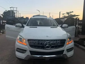 Mercedes-Benz M Class 2013 White