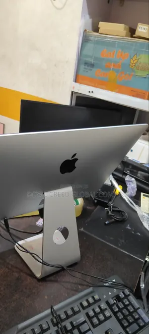 Desktop Computer Apple iMac 16GB Intel Core i5 SSD 256GB