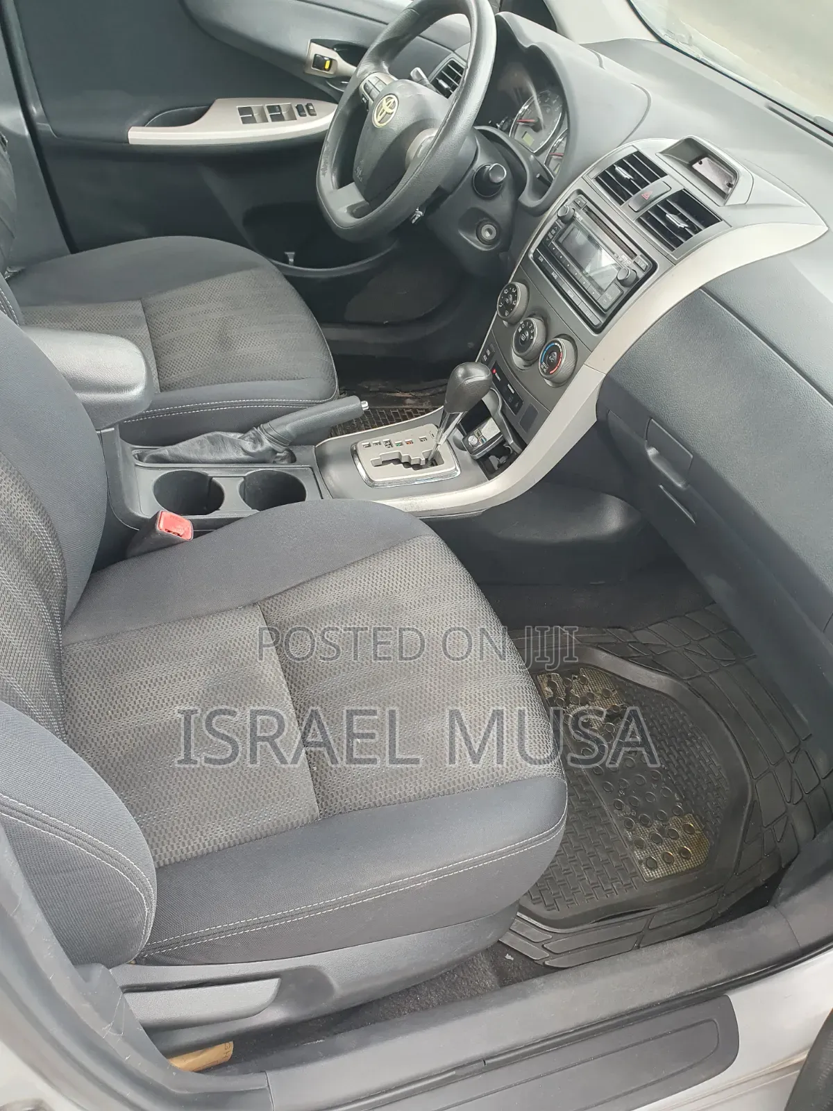 Toyota Corolla 2013 Silver