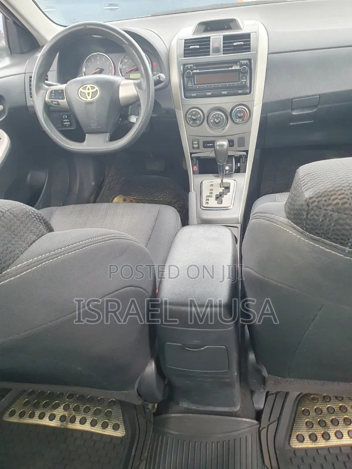 Toyota Corolla 2013 Silver