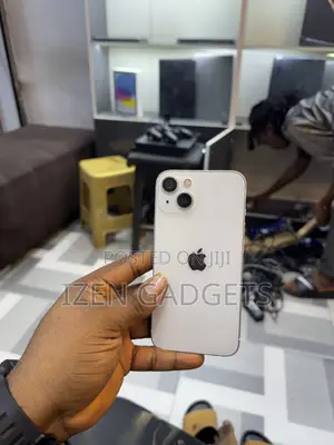 Apple iPhone 13 128 GB White