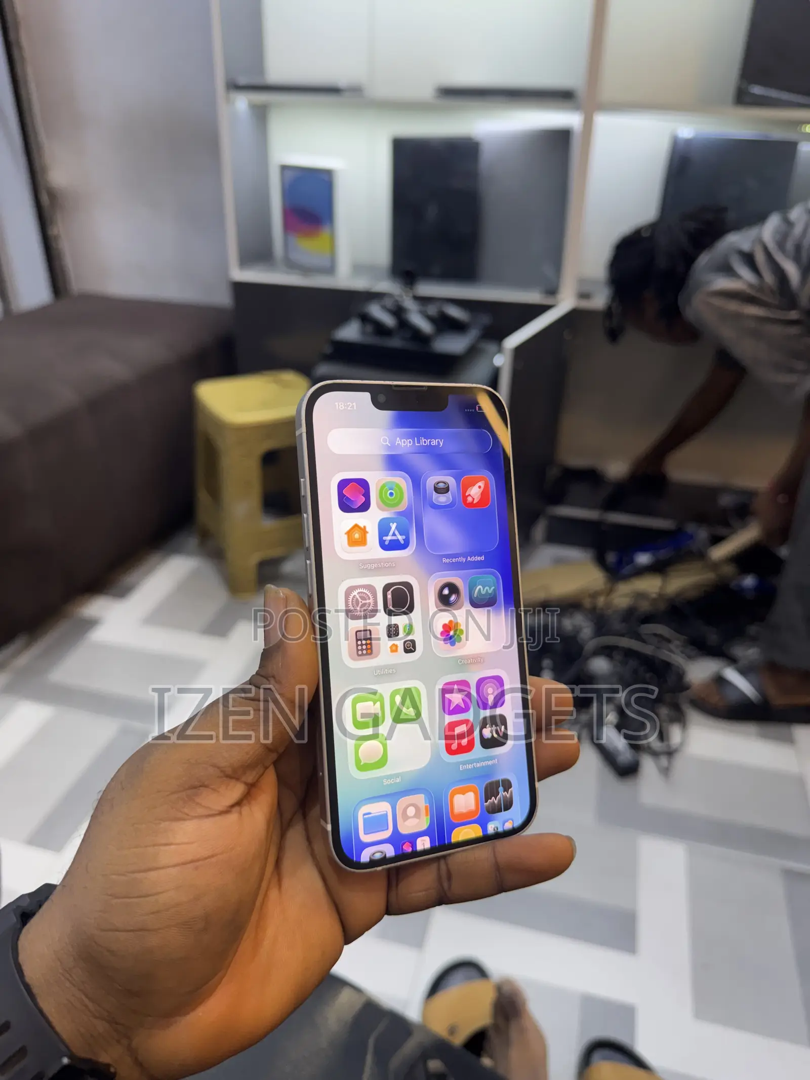 Apple iPhone 13 128 GB White