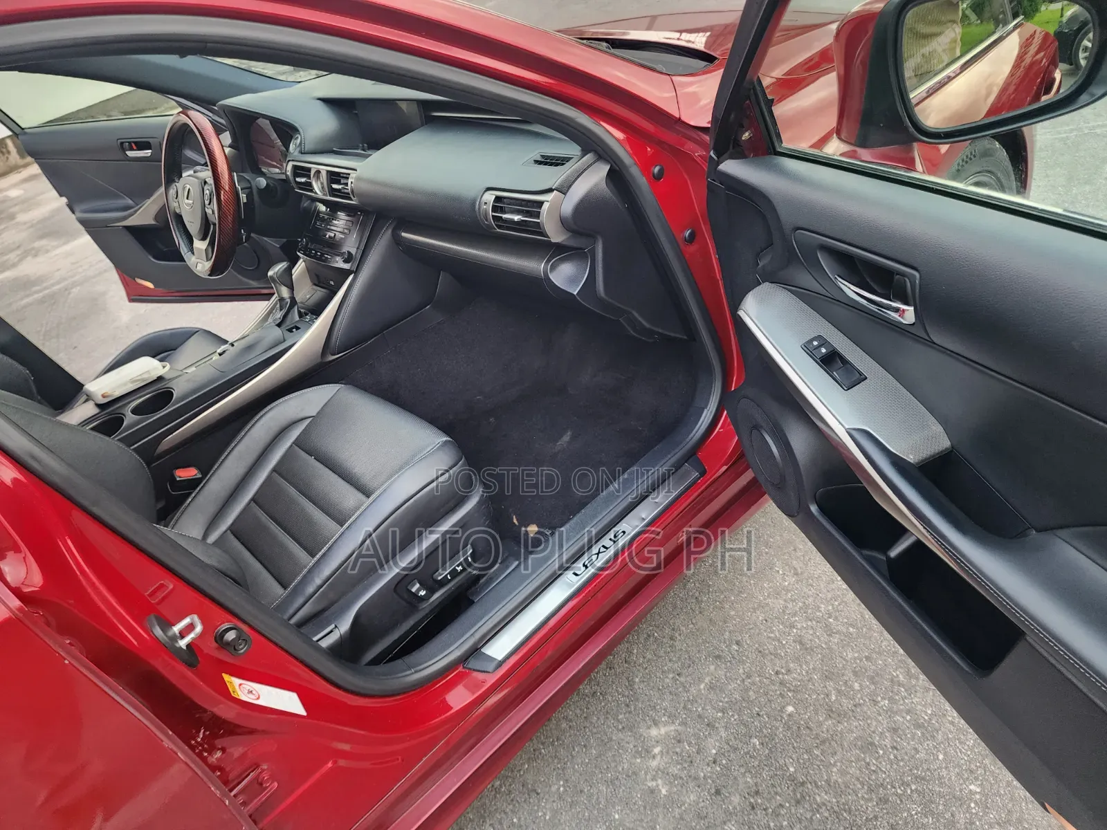 Lexus IS 2015 Red