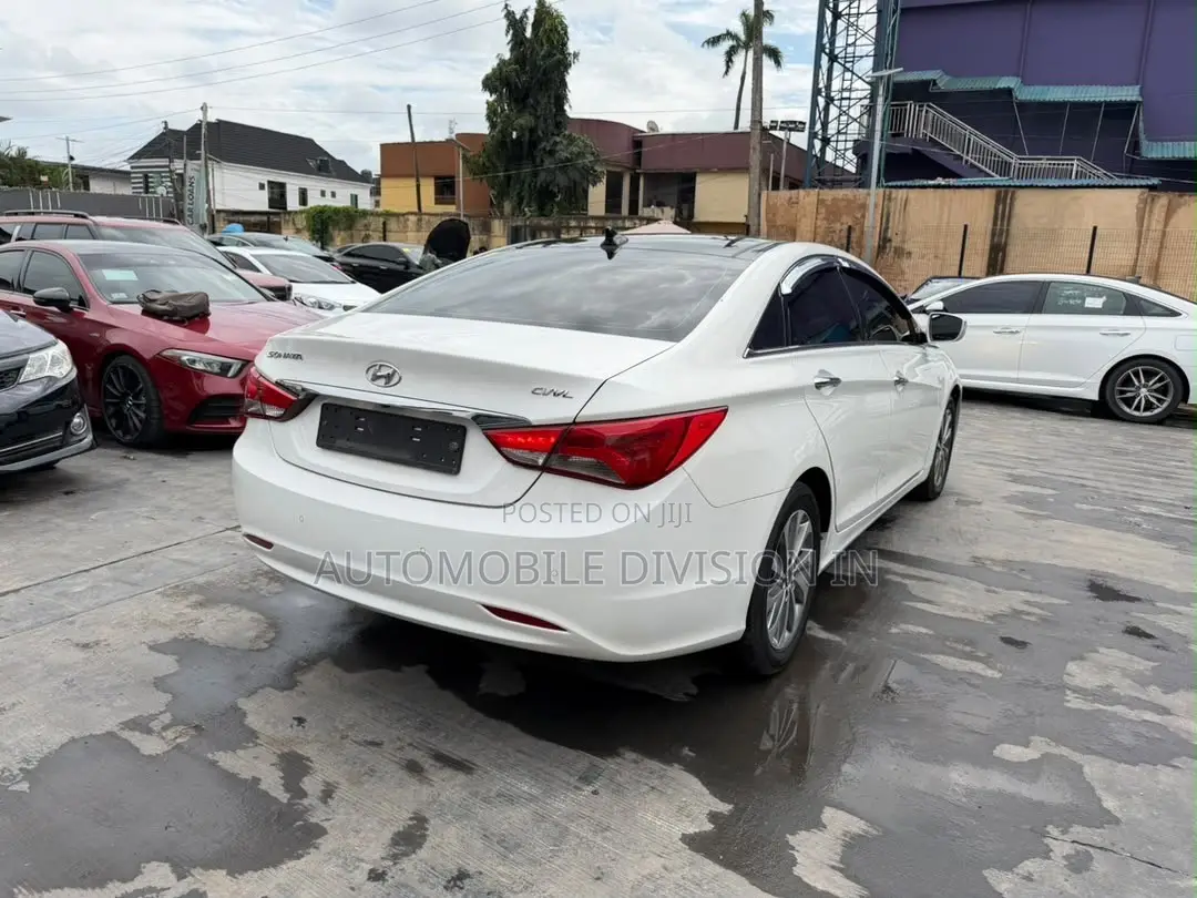 Hyundai Sonata 2014 White