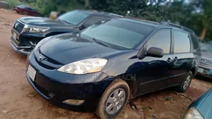 Toyota Sienna 2006