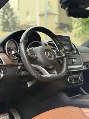 Mercedes-Benz GLE-Class AMG GLE 43 4MATIC 2018 White
