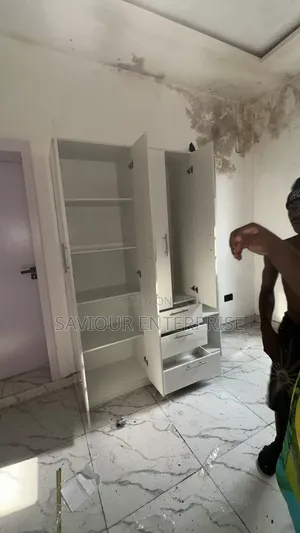 Wardrobe With Shoes Rack