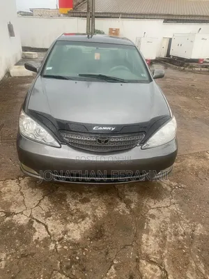 Toyota Camry 2005 Gray