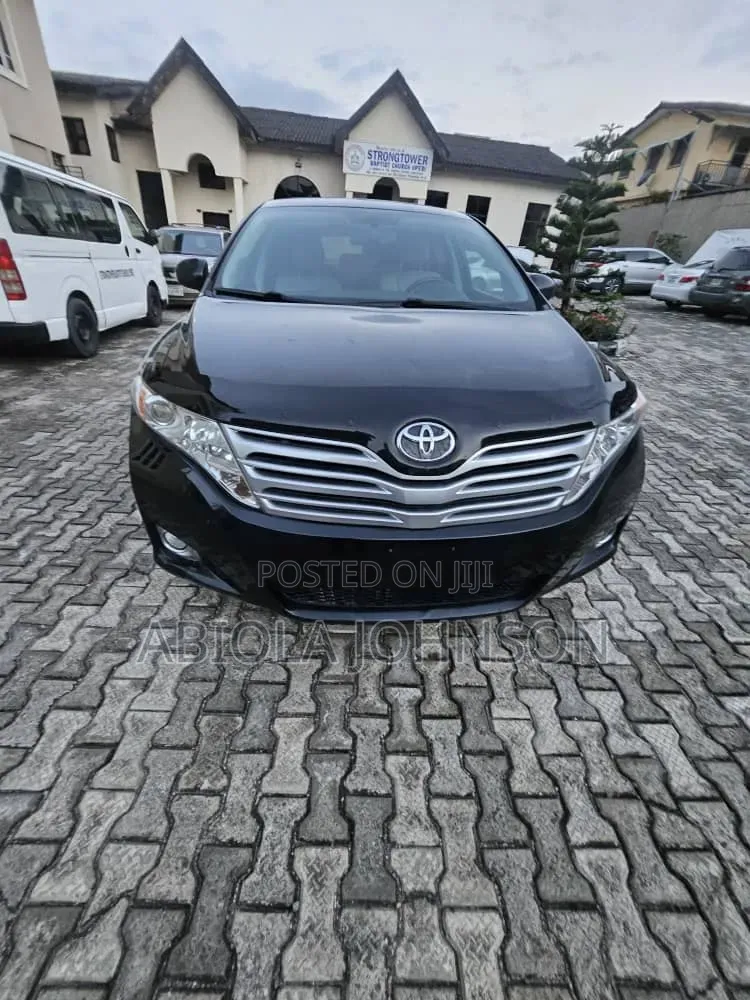 Toyota Venza 2010 Black
