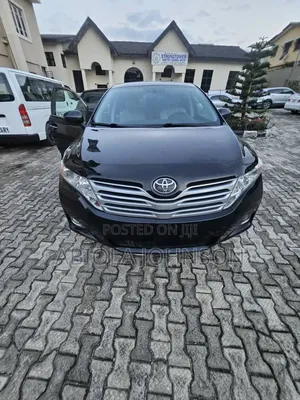 Toyota Venza 2010 Black