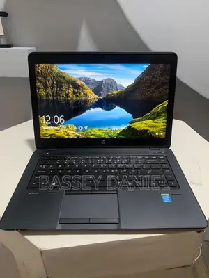 Laptop HP ZBook Studio G8 8GB Intel Core i7 SSD 160GB