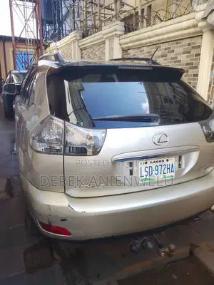 Lexus RX 300 2005 Gold