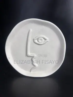 White Picasso Face /Vase Sculpture