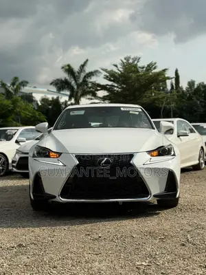 Lexus IS 2017 White