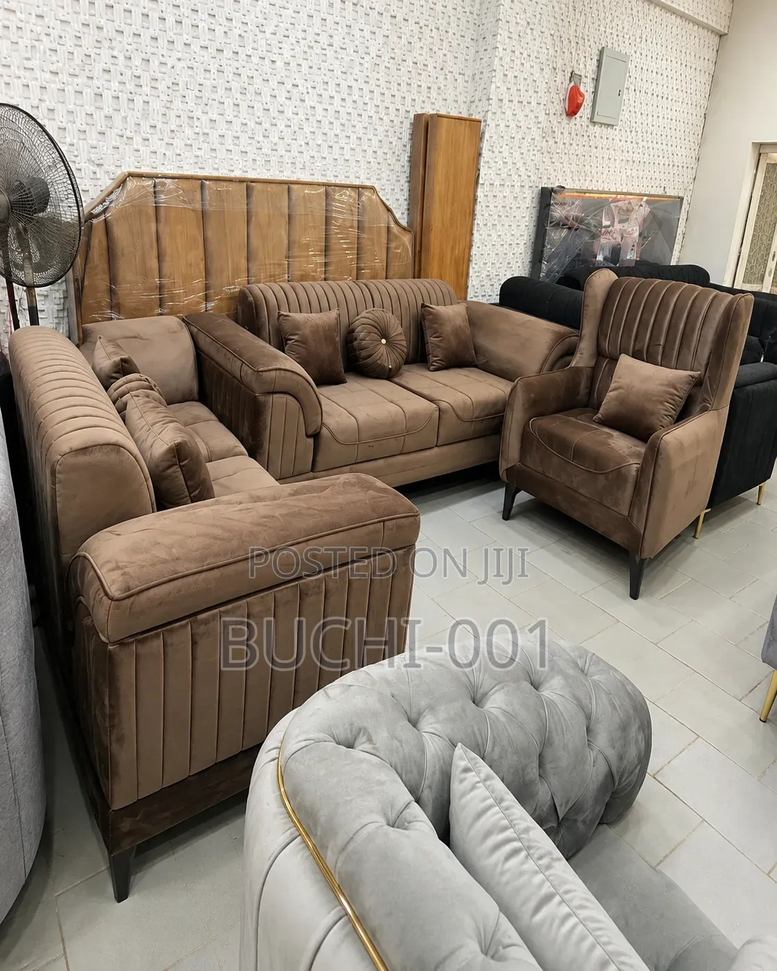 Luxury Modern Sofa Set – Elegant & Comfortable