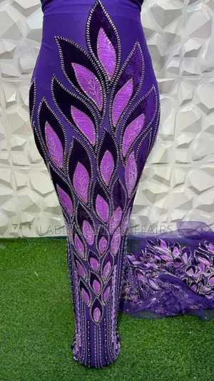 LUXURY VELVETbeaded Lace