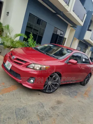 Toyota Corolla S 4dr Sedan (1.8L 4cyl 4A) 2013 Red