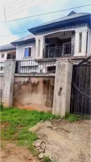 12bdrm Block of Flats in Edo State for sale