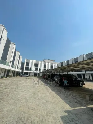 4bdrm Duplex in In  A Mini Court, Ikate-Elegushi for rent