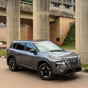 Nissan Rogue AWD Platinum 2025 Gray