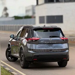 Nissan Rogue AWD Platinum 2025 Gray