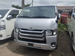 Toyota HiAce 2014 Grey
