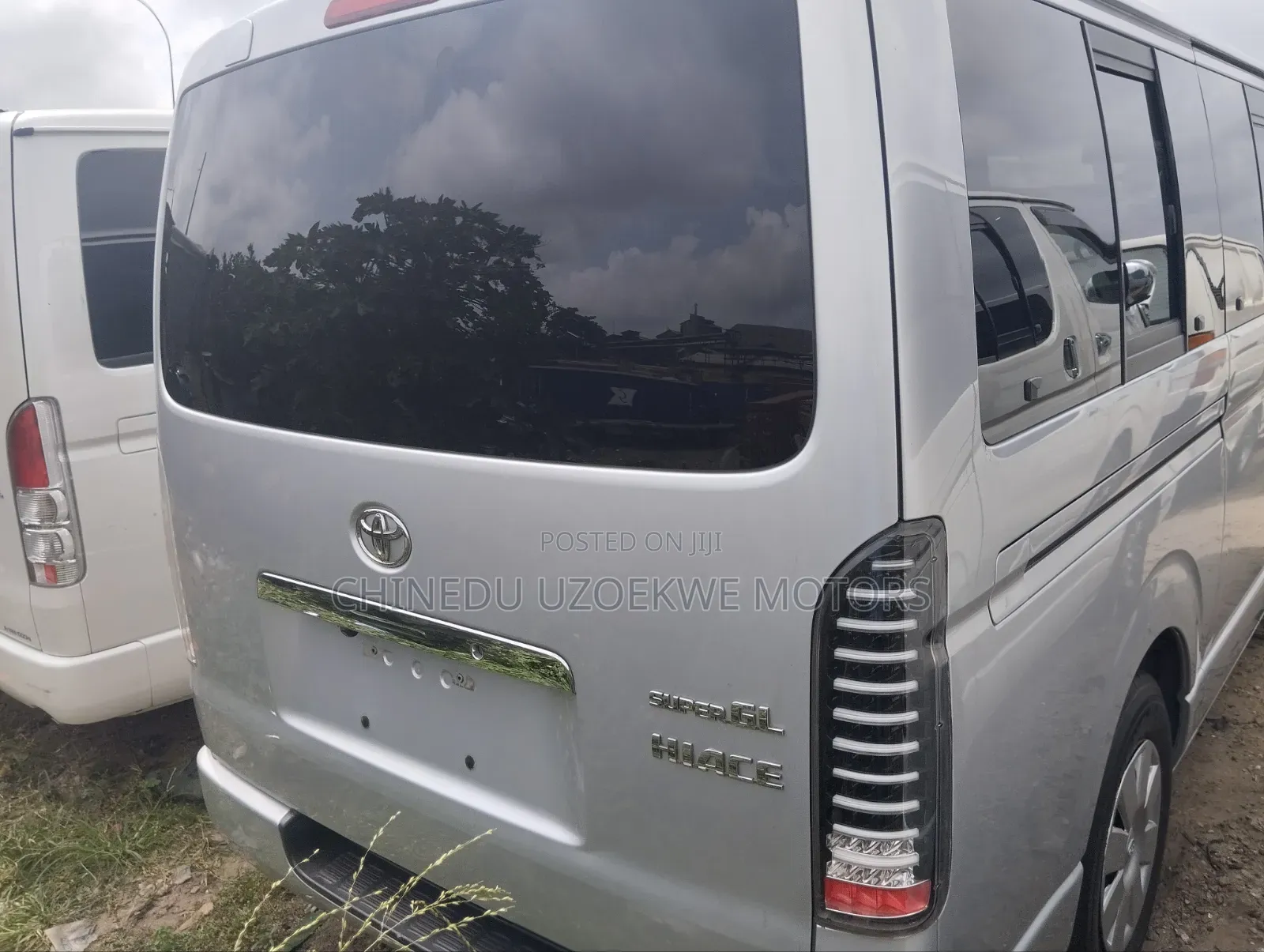 Toyota HiAce 2014 Grey