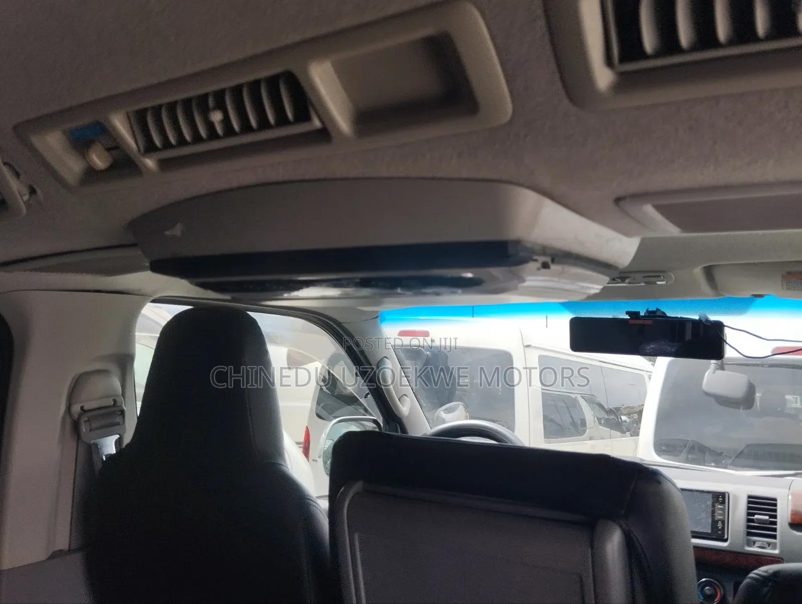 Toyota HiAce 2014 Grey