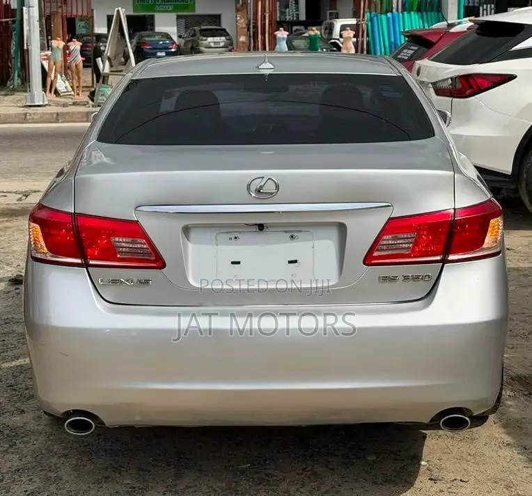 Lexus ES 350 2010 Silver