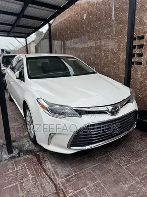 Toyota Avalon XLE Premium 4dr Sedan (3.5L 6cyl 6A) 2014 White