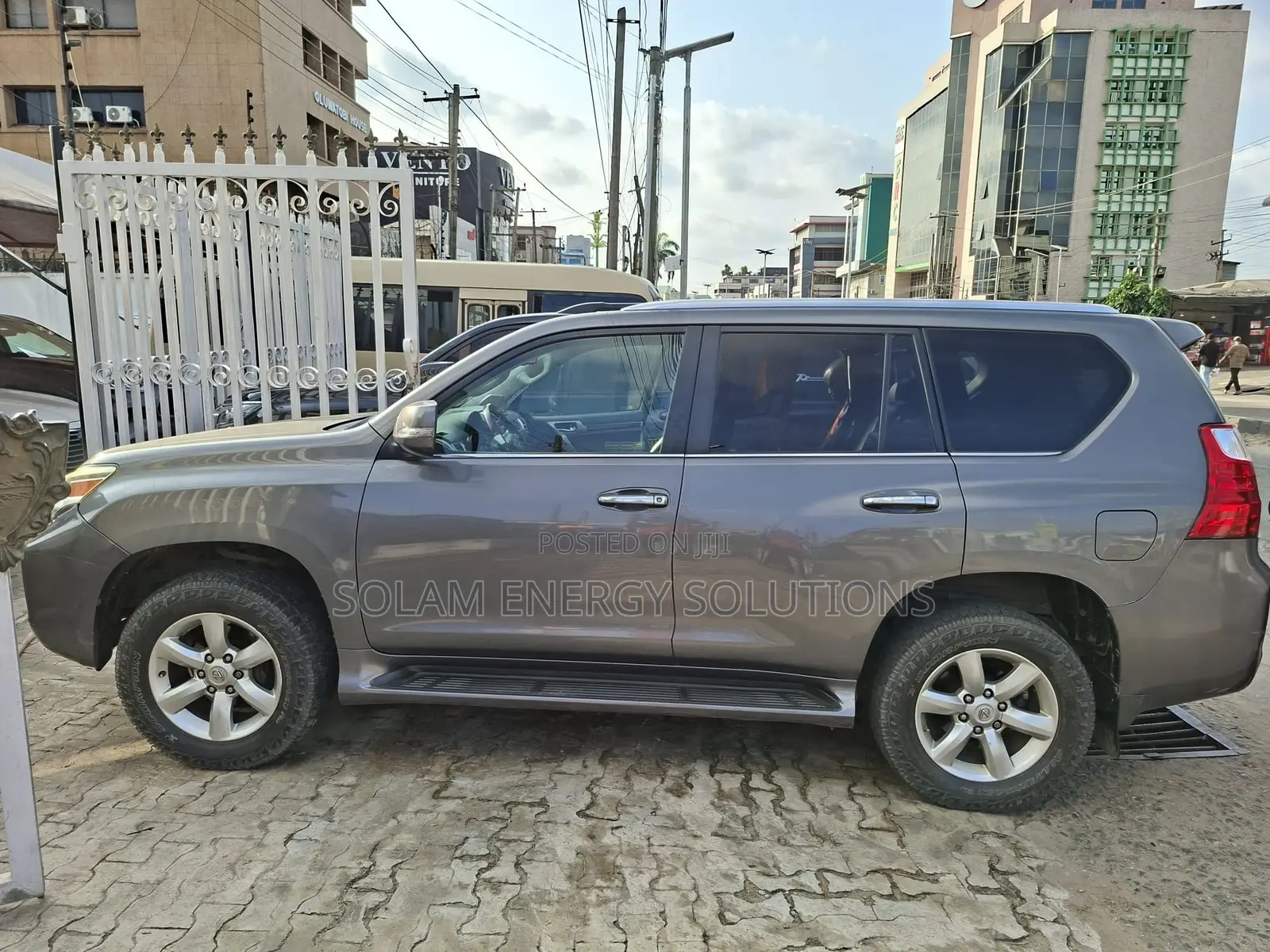 Lexus GX 2011 Gray