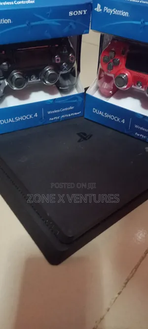 PlayStation 4 Slim 1TB