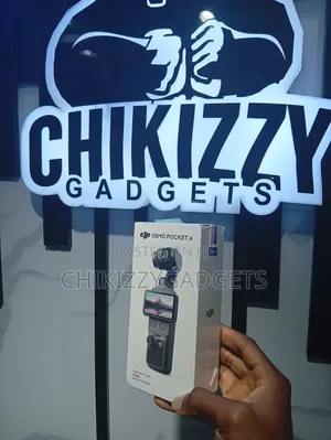 BRAND NEW Dji Osmo Pocket 4 Standard Combo