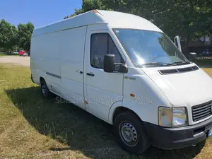 Volkswagen LT 2000 White