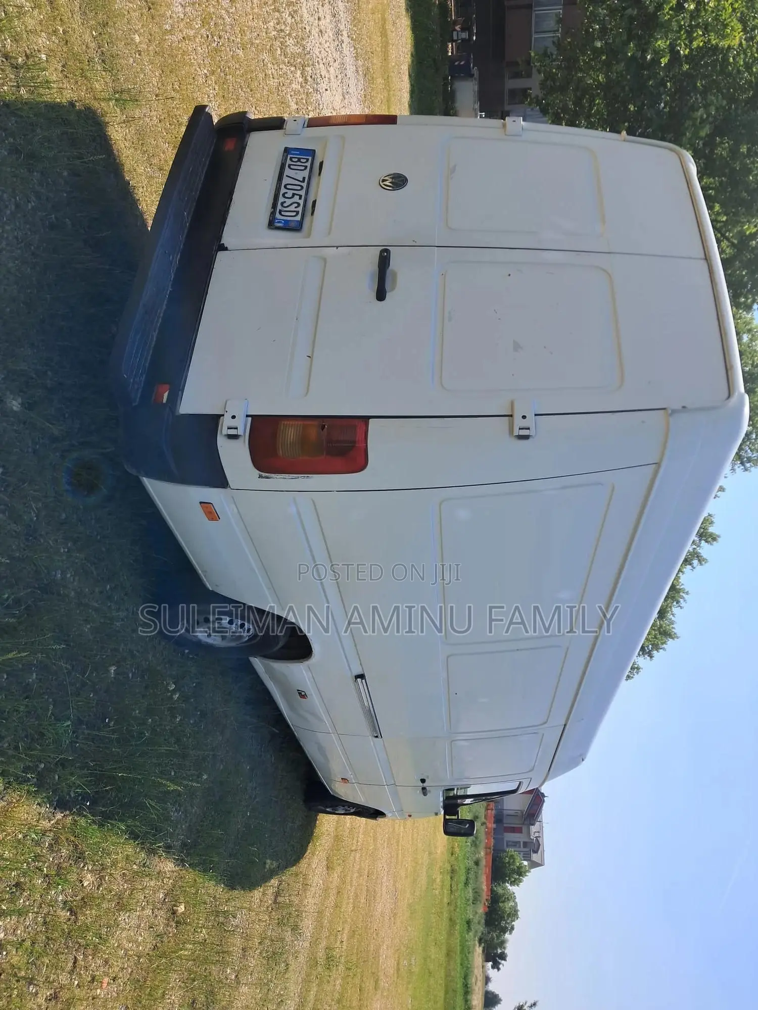 Volkswagen LT 2000 White