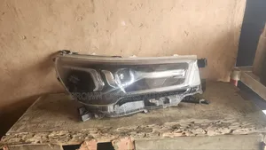 Right Side Headlamp Toyota Hilux 2020-2026 Original Toyota