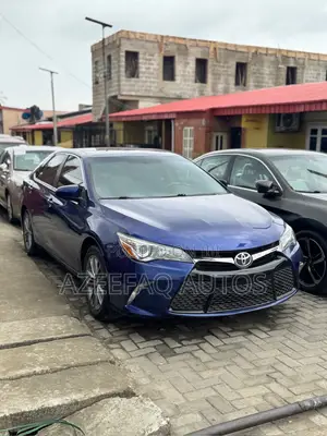 Toyota Camry SE 4dr Sedan (2.5L 4cyl 6A) 2015 Blue