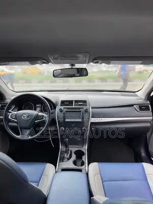 Toyota Camry SE 4dr Sedan (2.5L 4cyl 6A) 2015 Blue