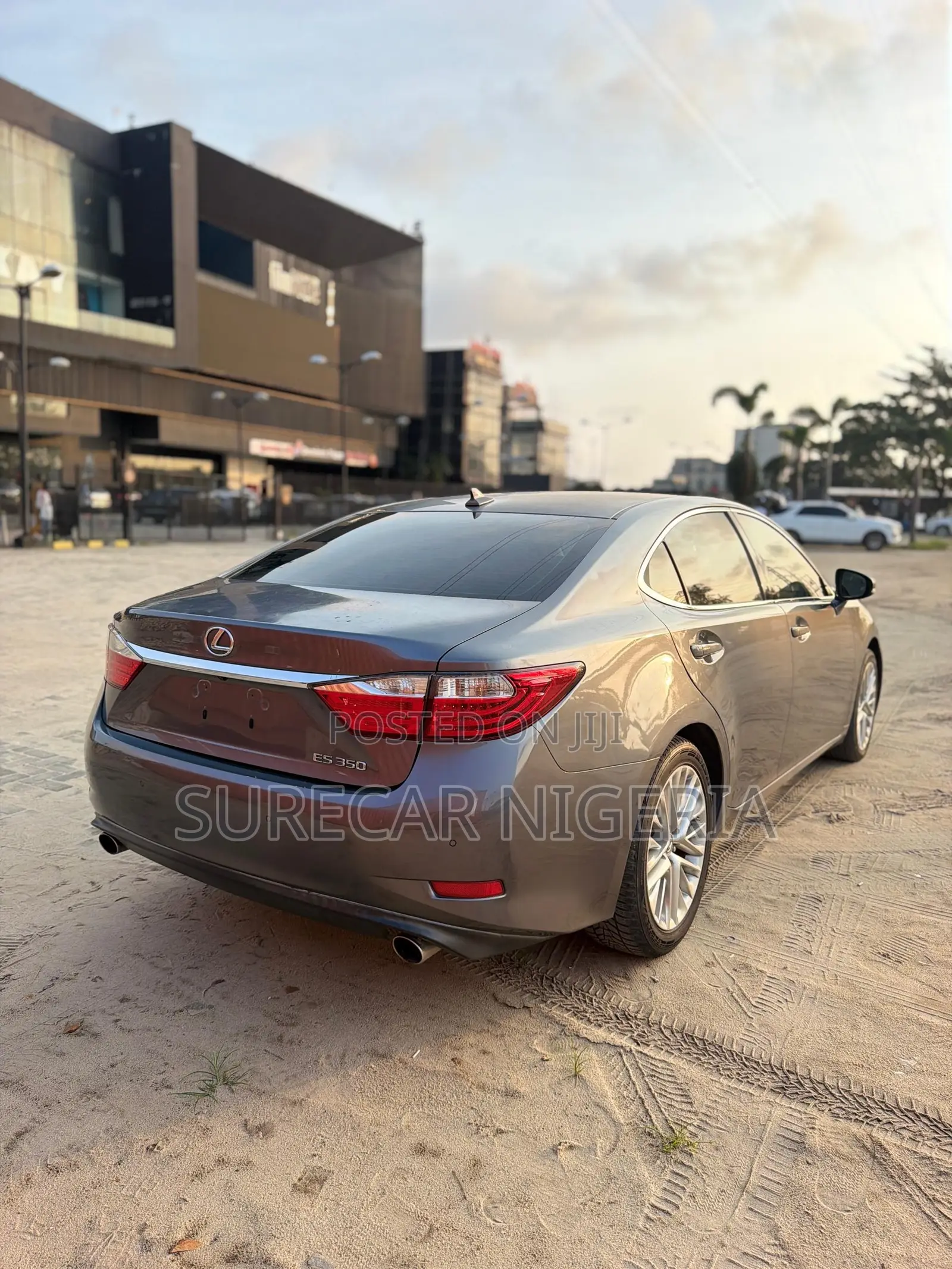 Lexus ES 2013 Gray