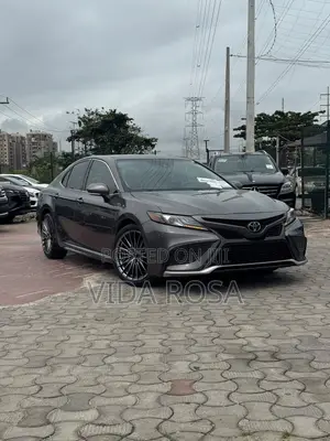 Toyota Camry XSE 2022 Gray